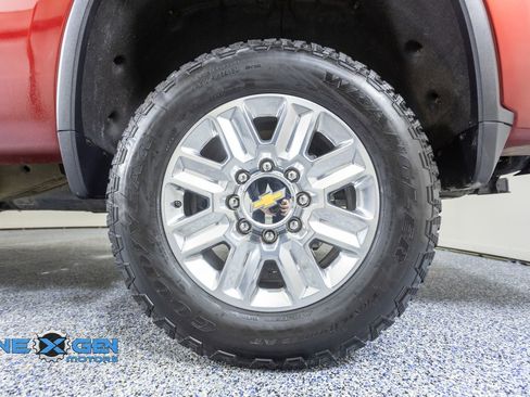 Used 2025 Chevrolet Silverado 2500 High Country w/ Technology Package AWD/4WD image 48