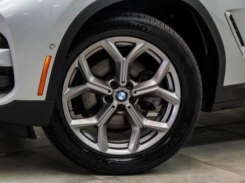 Used 2021 BMW X3 xDrive30i w/ Premium Package AWD/4WD image 3