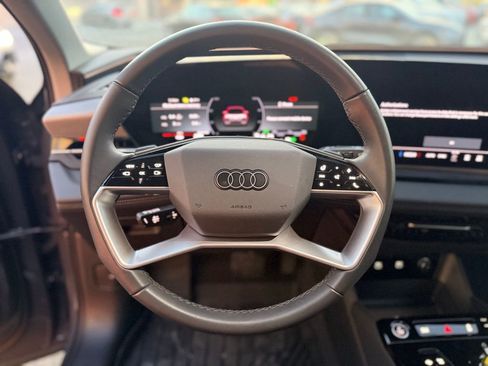 Used 2025 Audi Q6 e-tron Premium Plus w/ Premium Plus image 29