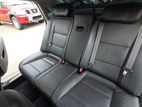 Used 2015 Hyundai Equus Signature RWD image 34