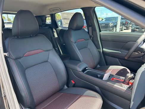 New 2026 Nissan Kicks SR FWD image 43