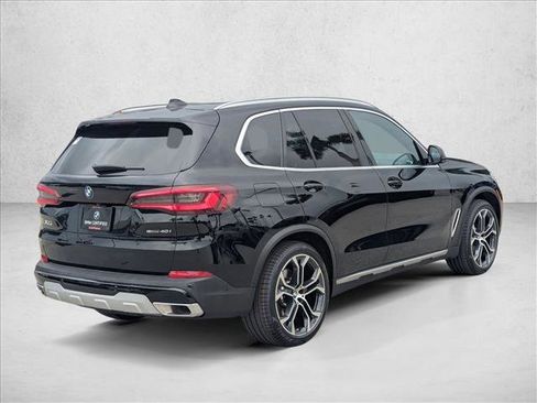 Certified 2023 BMW X5 sDrive40i w/ Parking Assistance Package image 5