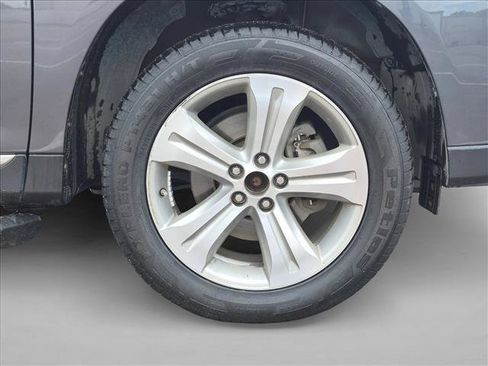 Used 2013 Toyota Highlander Limited AWD/4WD image 22