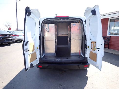 Used 2020 Ford Transit Connect XLT image 5