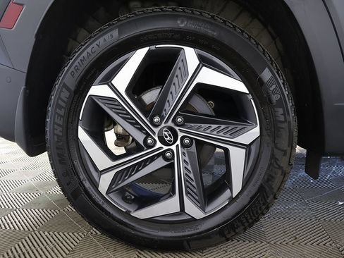 Certified 2023 Hyundai Tucson Limited AWD/4WD image 23