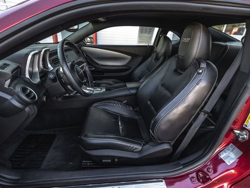Used 2010 Chevrolet Camaro SS w/ RS Package RWD image 17