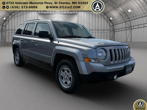 Used 2015 Jeep Patriot Sport w/ Power Value Group image 1