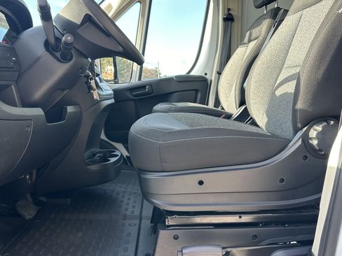 Used 2021 RAM ProMaster 3500 image 12