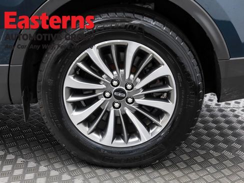 Used 2022 Lincoln Nautilus AWD w/ Premium Package image 33