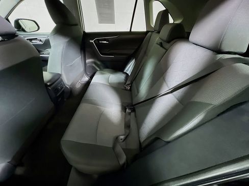 Certified 2025 Toyota RAV4 XLE AWD/4WD image 22