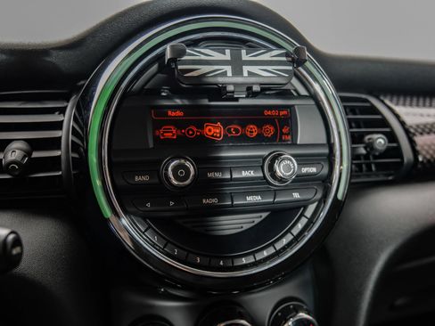 Used 2015 MINI Cooper S FWD image 28