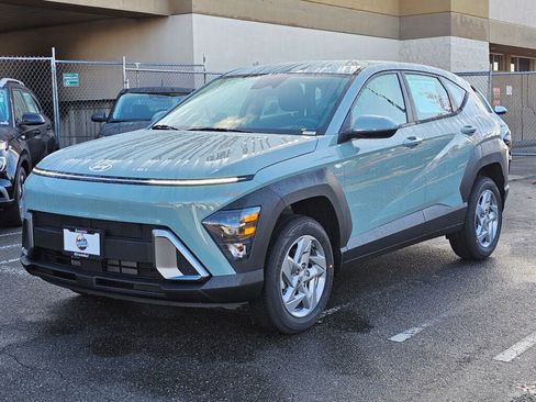 New 2026 Hyundai Kona SE image 3