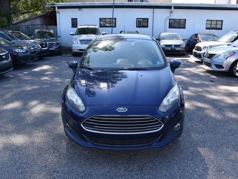 Used 2016 Ford Fiesta SE w/ Equipment Group 201A FWD image 8
