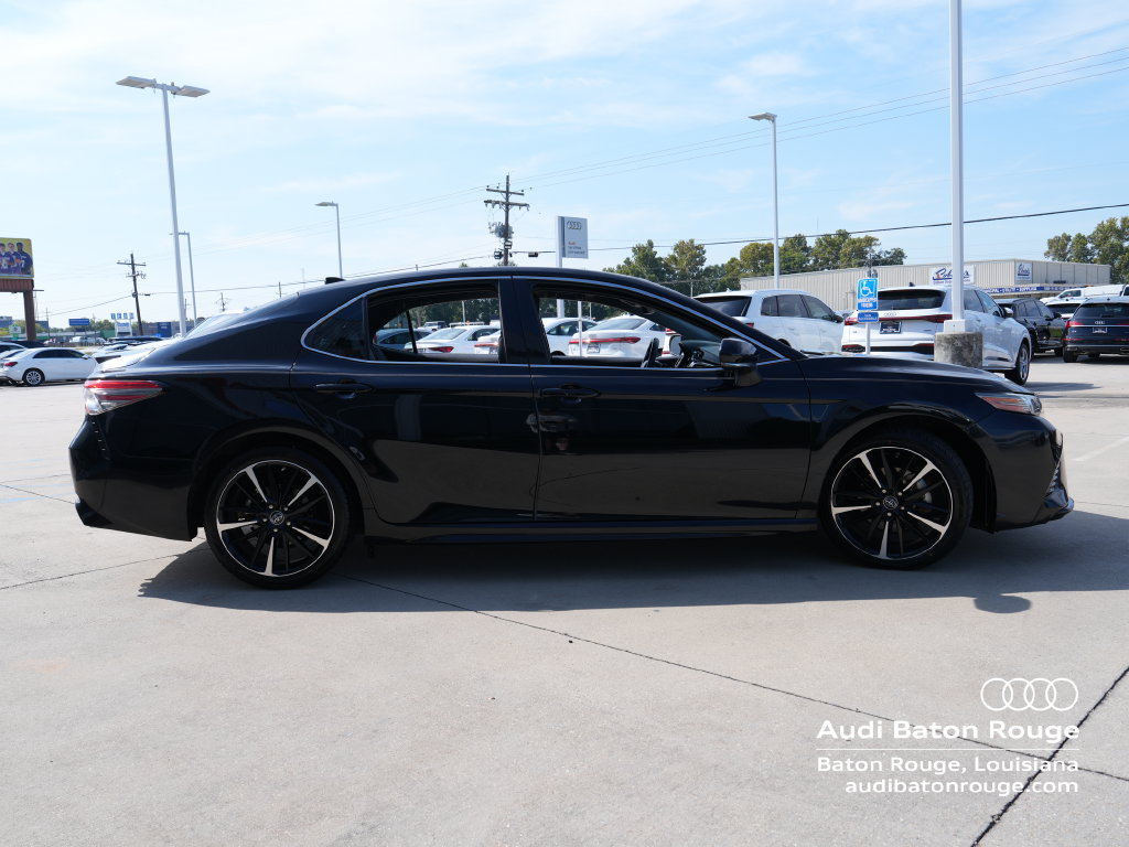 Used 2019 Toyota Camry XSE FWD image 6