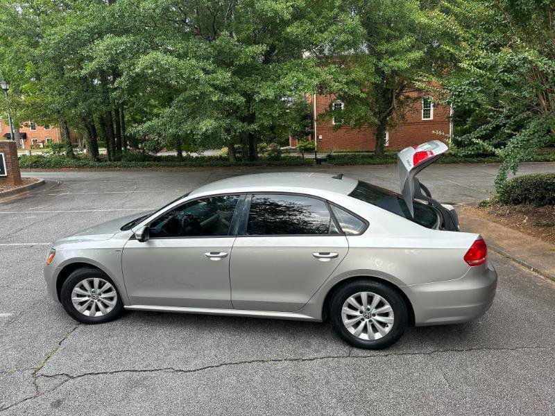 Used 2014 Volkswagen Passat 1.8T Wolfsburg Edition FWD image 13