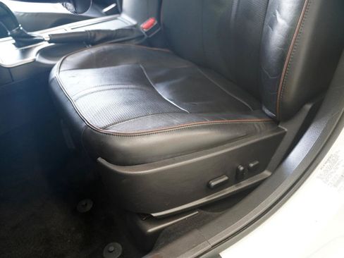 Used 2012 Lincoln MKZ FWD image 24