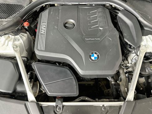 Used 2023 BMW 530i w/ Convenience Package RWD image 34