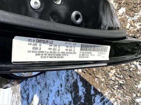 Used 2009 Dodge Challenger R/T image 29