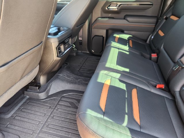 Used 2026 GMC Sierra 1500 AT4 w/ AT4 Premium Package AWD/4WD image 31
