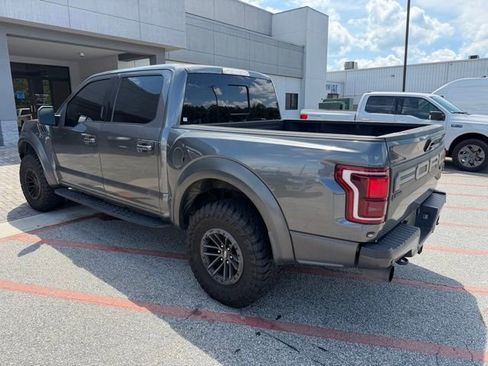 Used 2020 Ford F150 Raptor w/ Equipment Group 802A Luxury AWD/4WD image 3