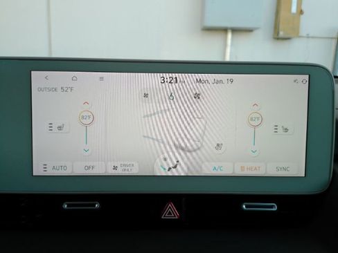 Used 2023 Hyundai Ioniq 5 SE image 45