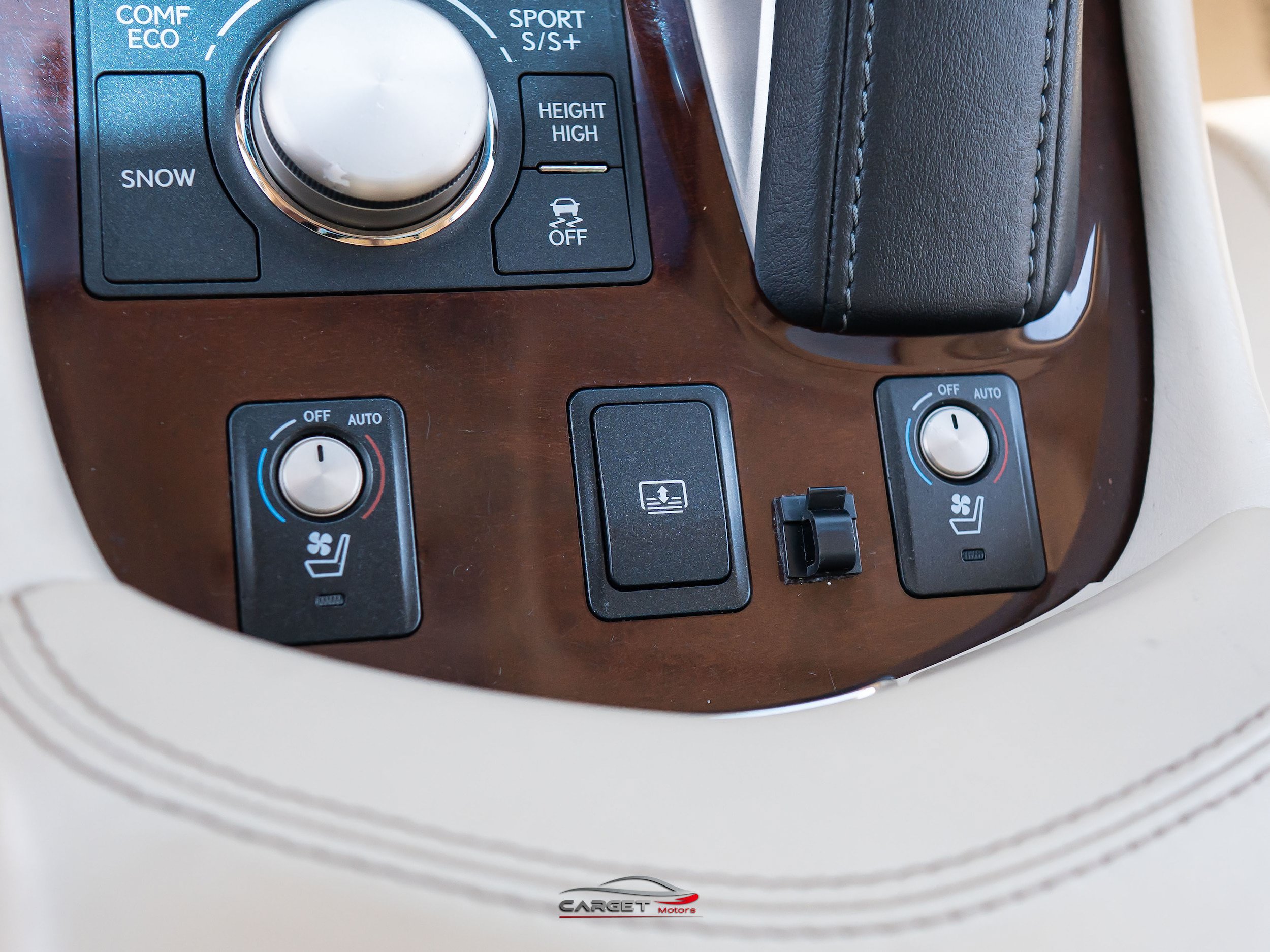 Used 2017 Lexus LS 460 L RWD image 34