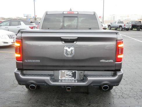 Used 2024 RAM 1500 Laramie AWD/4WD image 6