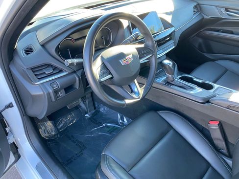 Used 2024 Cadillac CT4 Luxury image 34