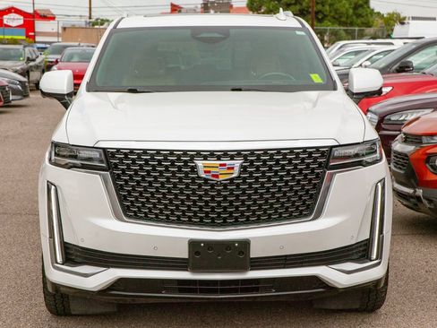 Used 2022 Cadillac Escalade Premium Luxury w/ Performance Package AWD/4WD image 3