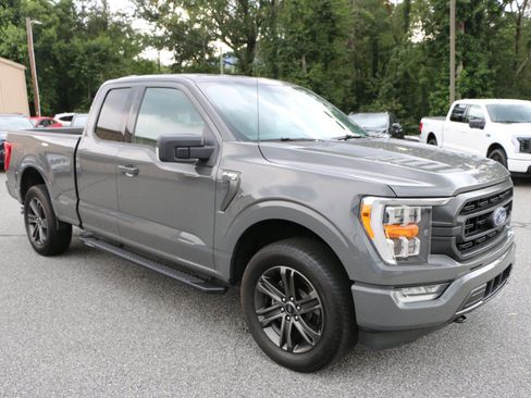 Used 2021 Ford F150 XLT w/ Equipment Group 302A High AWD/4WD image 10