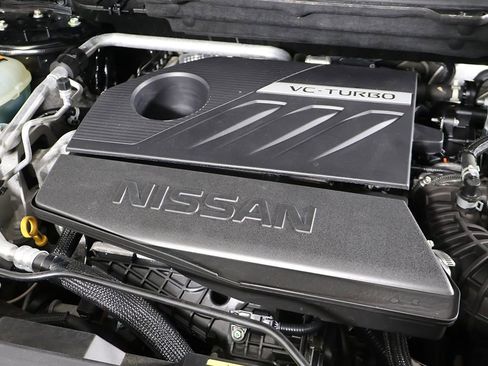 Used 2023 Nissan Rogue SV AWD/4WD image 14