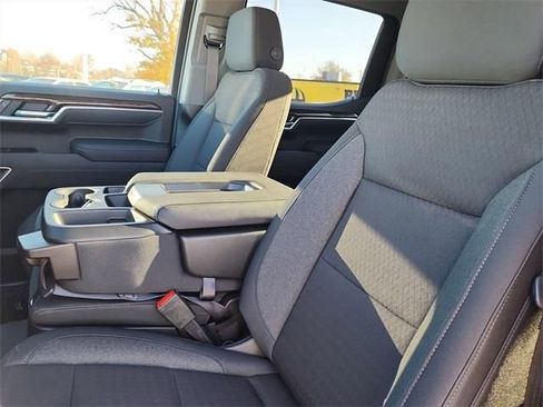 New 2026 GMC Sierra 1500 Elevation image 15