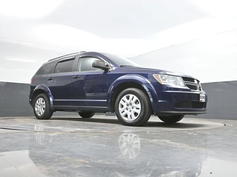 Used 2017 Dodge Journey SE FWD image 38