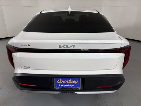 New 2026 Kia K4 EX image 7