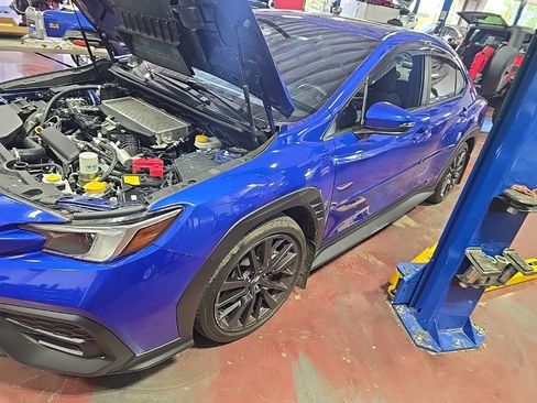 Used 2022 Subaru WRX Limited AWD/4WD image 5