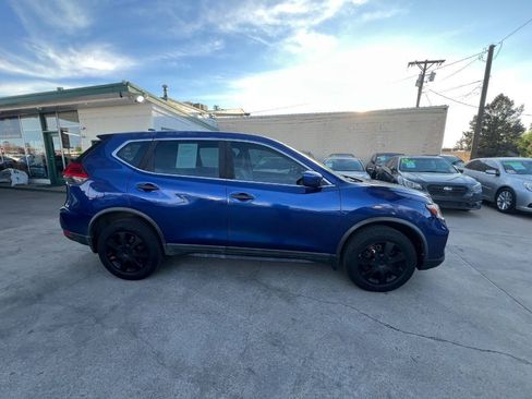 Used 2017 Nissan Rogue S AWD/4WD image 22