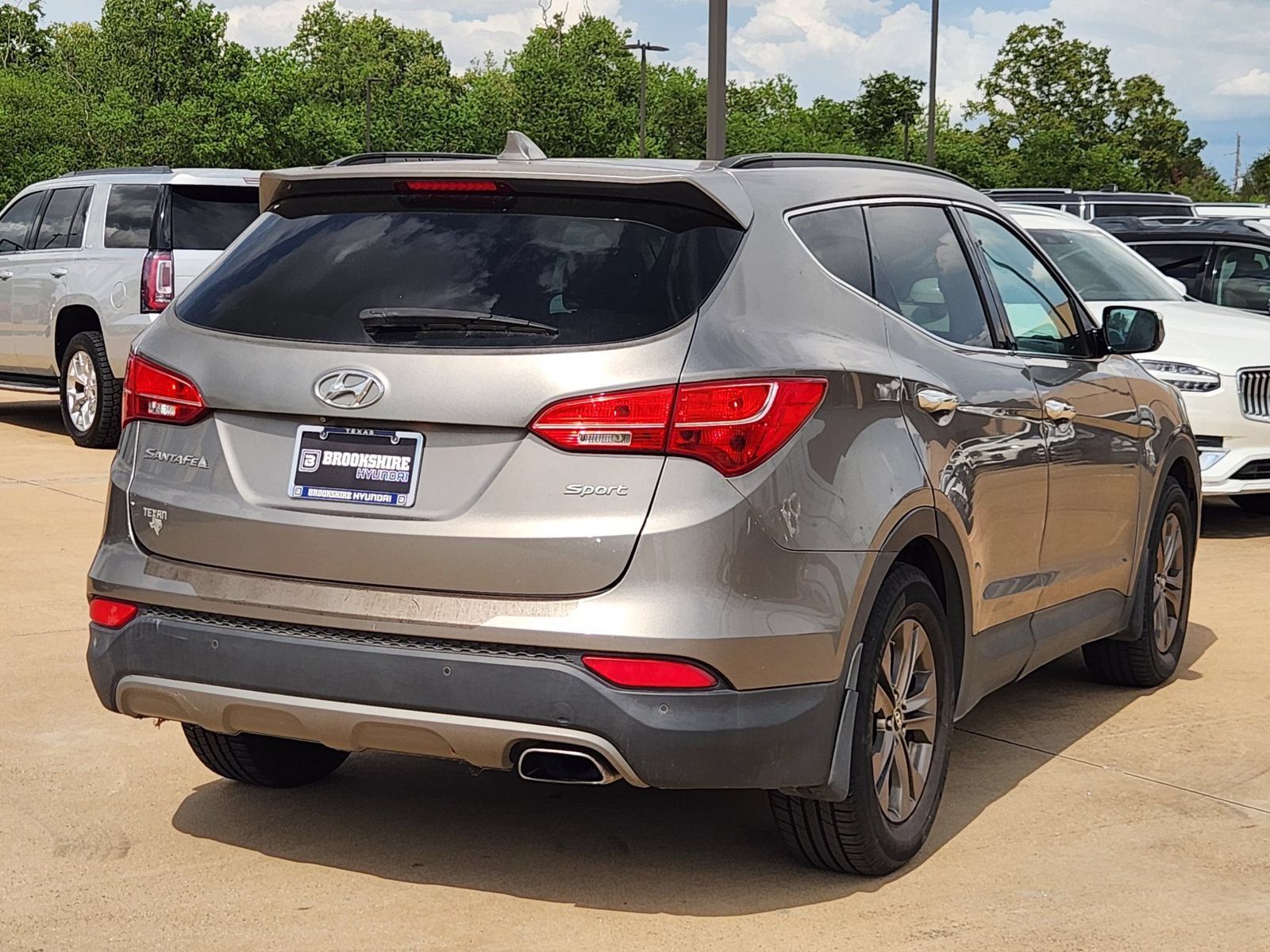 Used 2015 Hyundai Santa Fe Sport w/ Option Group 04 FWD image 9