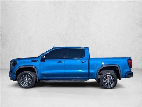 Used 2024 GMC Sierra 1500 AT4 w/ Technology Package AWD/4WD image 8