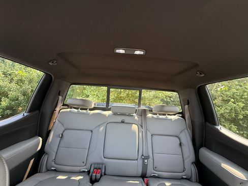 Used 2021 Chevrolet Silverado 1500 LTZ AWD/4WD image 11