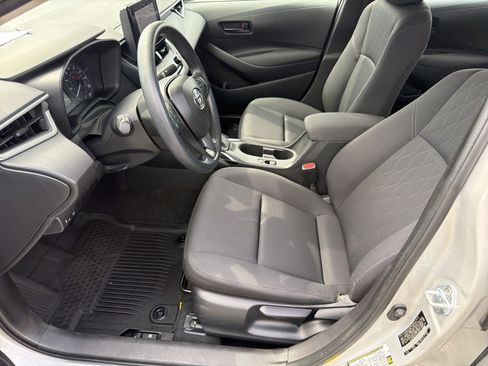 Certified 2024 Toyota Corolla LE FWD image 19
