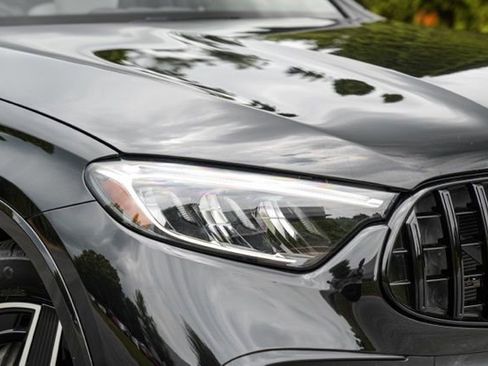 Used 2024 Mercedes-Benz GLC 300 4MATIC w/ AMG Line image 8