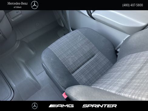 Used 2016 Mercedes-Benz Sprinter 2500 image 13