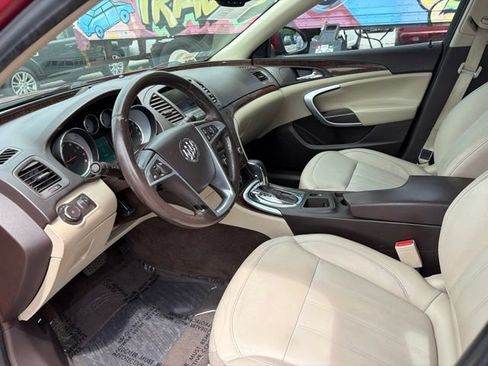 Used 2012 Buick Regal Premium FWD image 9
