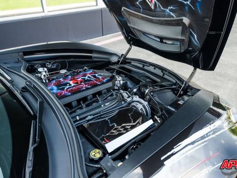 Used 2015 Chevrolet Corvette Z06 w/ 3LZ Preferred Equipment Group RWD image 81