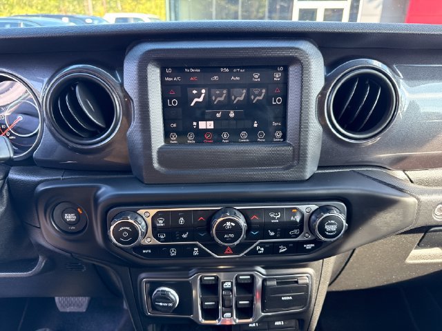 Used 2020 Jeep Wrangler Unlimited Sport AWD/4WD image 22