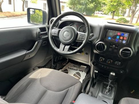 Used 2016 Jeep Wrangler Sport AWD/4WD image 18