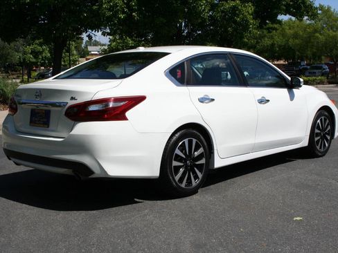 Used 2018 Nissan Altima 2.5 SL image 5