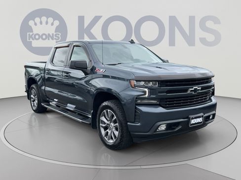 Used 2021 Chevrolet Silverado 1500 RST AWD/4WD image 2