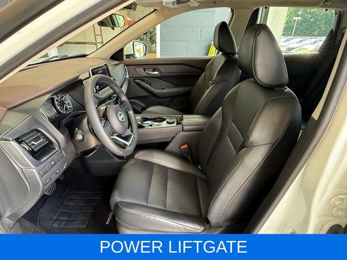 Used 2022 Nissan Rogue SV w/ SV Premium Package AWD/4WD image 19