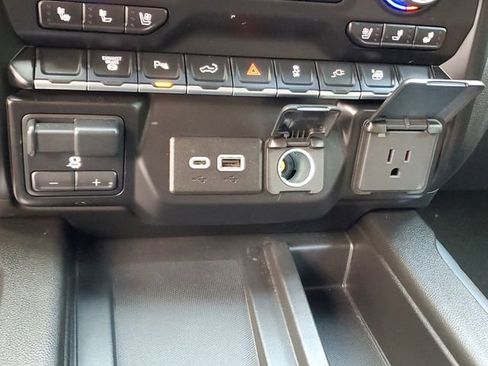 Used 2023 Chevrolet Silverado 3500 High Country AWD/4WD image 25